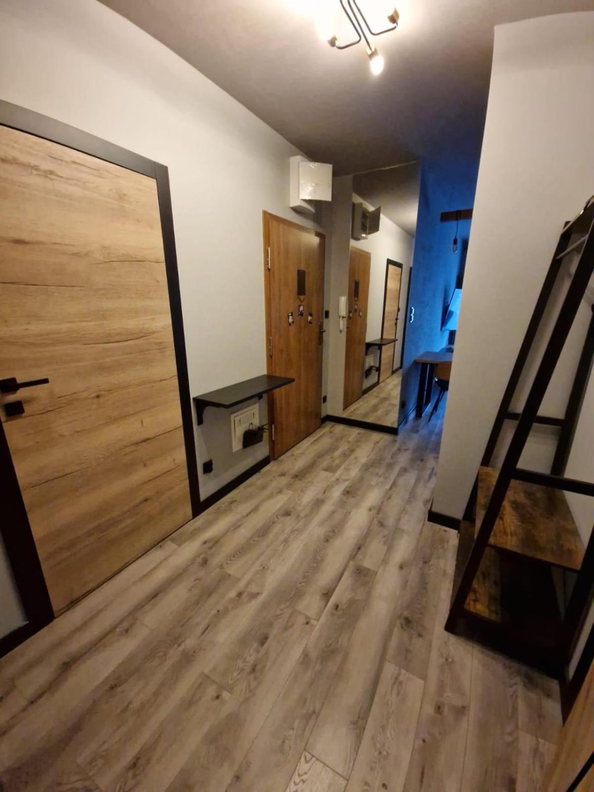 Stylish, Cozy Apartment Warschau